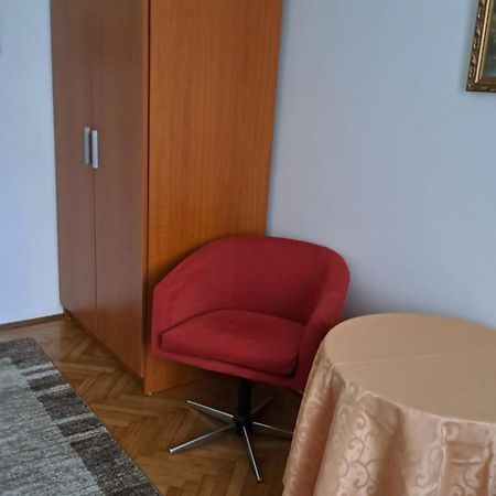 Villa Julia Budapest Extérieur photo